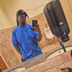 Meet your Posher, Jon-pierre